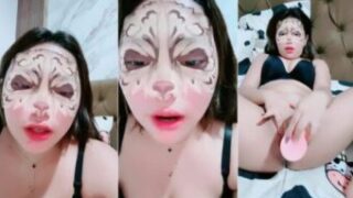 Miss Kiamns Imut Body Mulus Colmek Dildo Belum Keluar